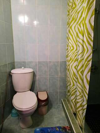 Гостиница Уютный Дворик Туапсе Семейный номер-9