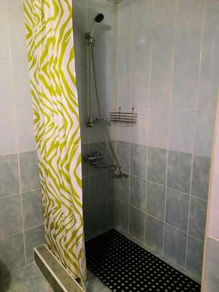 Гостиница Уютный Дворик Туапсе Семейный номер-10