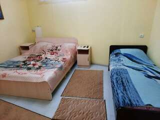 Гостиница Уютный Дворик Туапсе Семейный номер-3