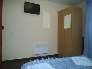 Гостиница Уютный Дворик Туапсе Бюджетный двухместный номер с 1 кроватью-4